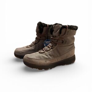 Columbia Women’s Boots size 8.5